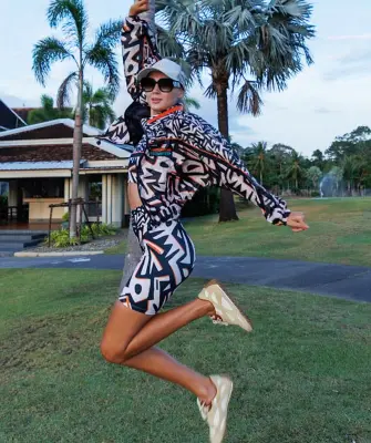 Дамско спортно яке тип ветровка Jfit Beige/Black